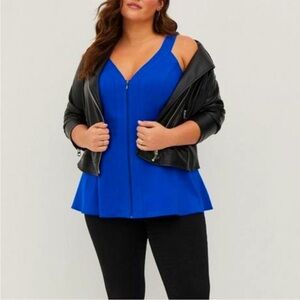 Torrid 2X Cerulean Blue Peplum Crepe Zip-Front Top 18/20